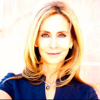 Portrait of Jennifer Land